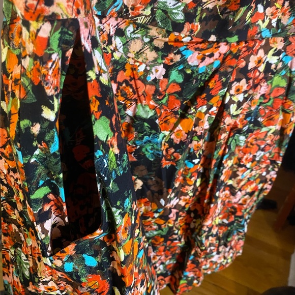 Floral and lace fit and flare dress - Picture 11 of 12